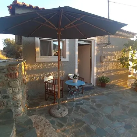 Demi ' S House : Σπίτι Στο Βουνό Με Μαγευτική Θέα! Apartment Kalamata Exterior photo