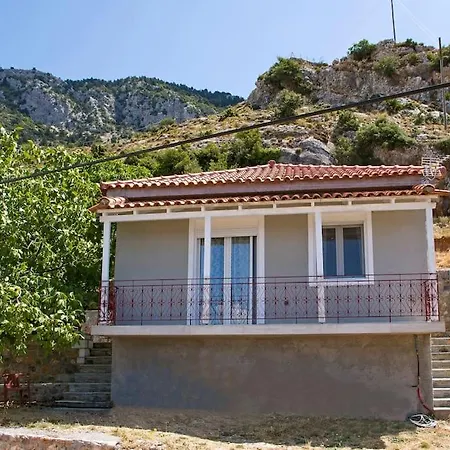 Demi ' S House : Σπίτι Στο Βουνό Με Μαγευτική Θέα! Apartment Kalamata Exterior photo